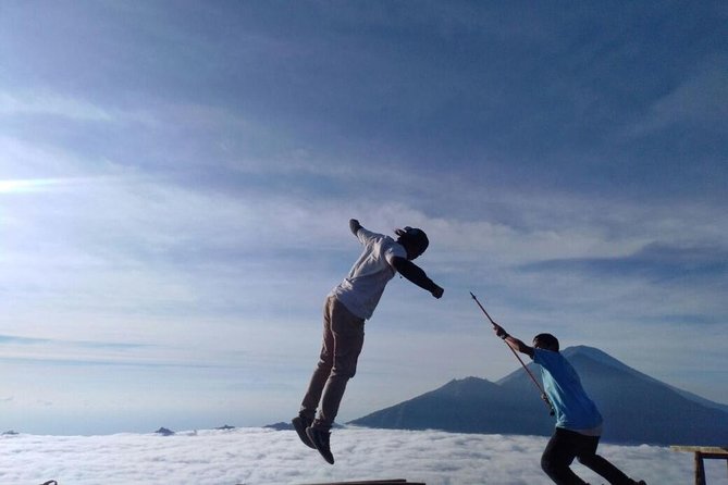 Mount Batur Volcano Sunrise Trekking - All inclusive - Reaching the crater top by 6:00 AM, sunrise views that feel close