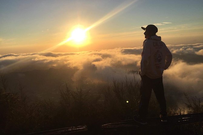 Private Mount batur Hiking and Natural Hot Springs - Base Camp Wait Time: Hot Drink, Guide Arrival, and Early Setup
