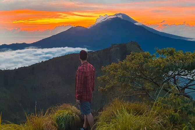 Private Mount Batur Sunrise Trekking And Natural Hot Springs - Kintamani Lunch Break Plus Entrance Fee Included