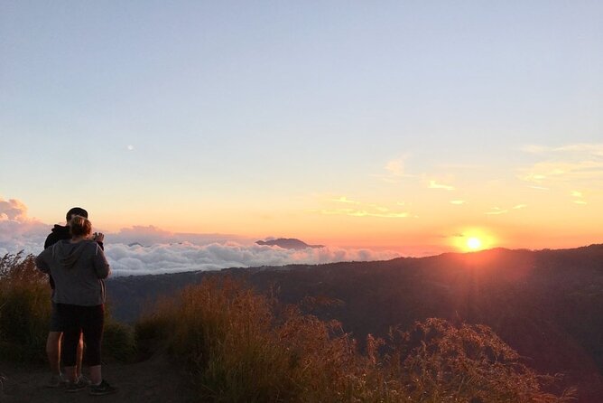 Private Mount Batur Sunset Trekking - All inclusive tour - The descent at night: torches included, and a different kind of challenge