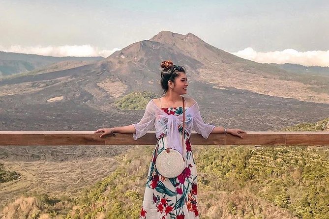 Ubud Combine Mount Batur Kintamani Tour - Stop 1: Barong and Kris Dance, Balinese Myth on Stage