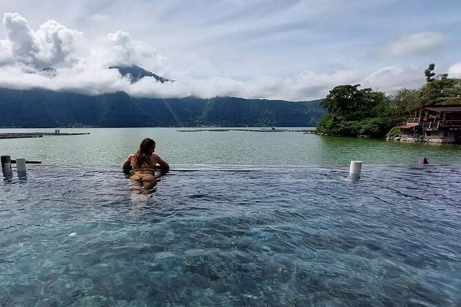 Ubud Monkey Forest - Tegalalang - Kintamani - Mount Batur Full Day Tour - Puseh Batuan Temple in Batuan Village: ritual space and craft-focused surroundings